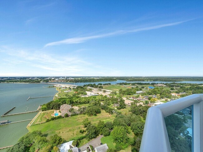 Building Photo - 4821 E NASA Pkwy