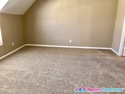 Building Photo - Gorgeous 4/3 London Townhomes community