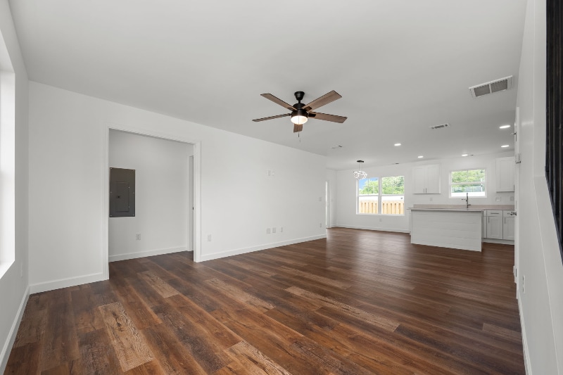 Building Photo - 113 Mullican St