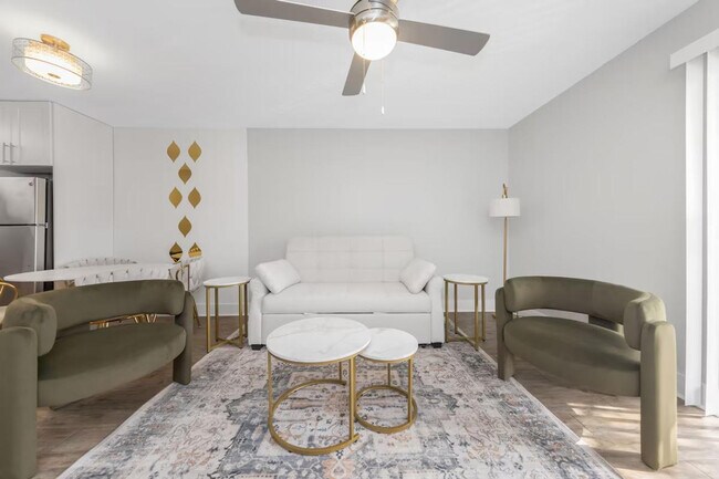 Building Photo - 4312 W Roland St