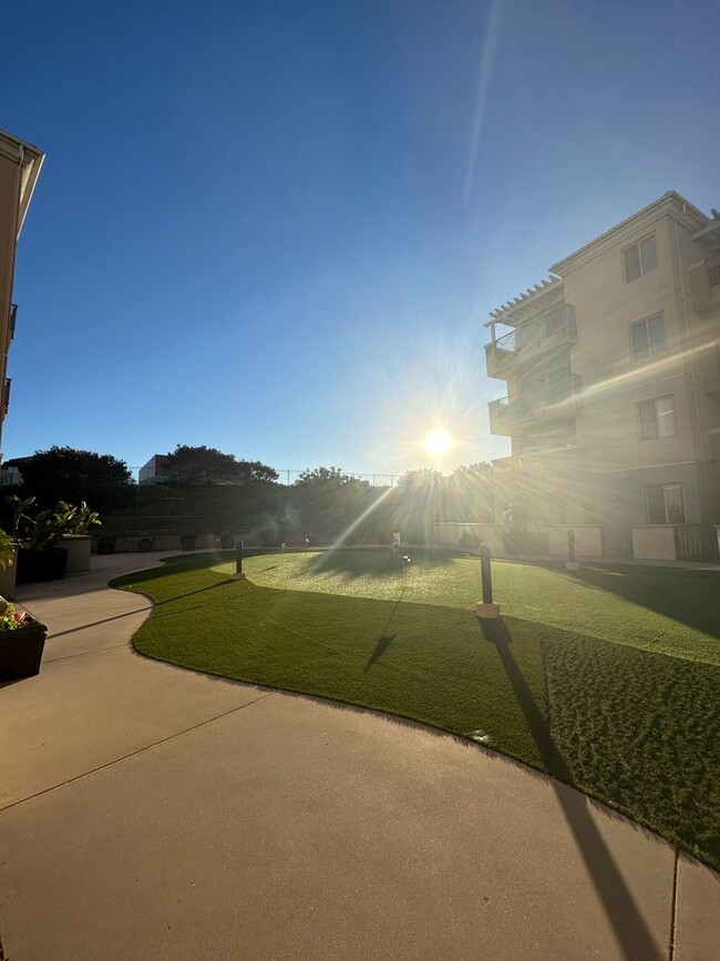 Building Photo - 2BR Carmel Valley Condo - Pell Place