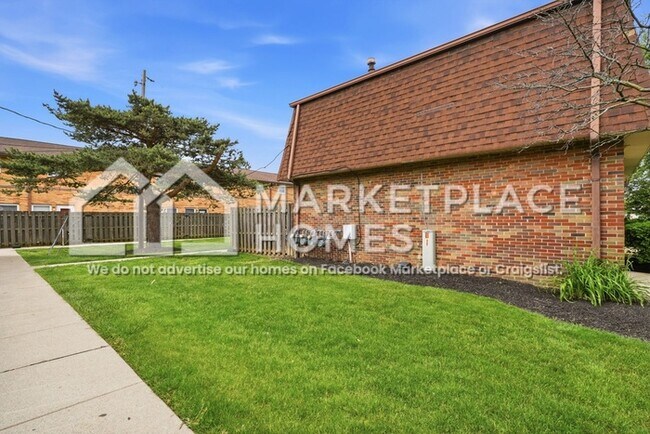 Building Photo - 5702 Beechcroft Rd