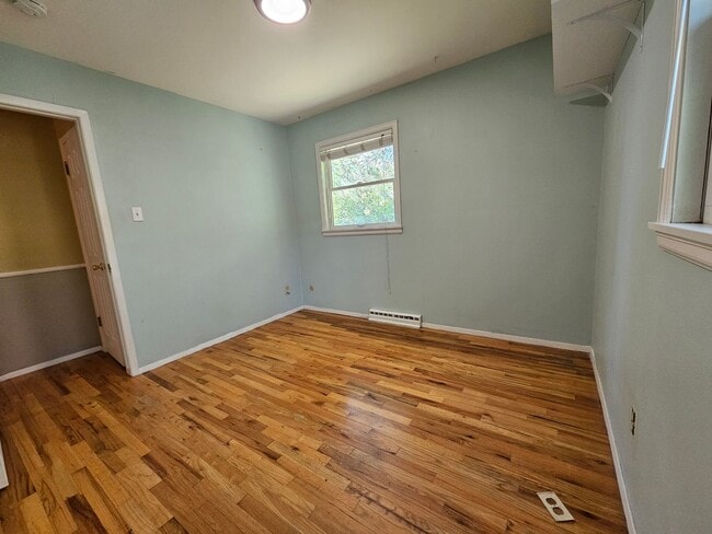 Building Photo - Spacious SE Denver Ranch - Virginia Villag...