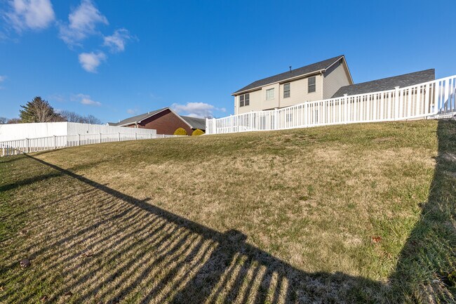 Building Photo - 404 Michigan Ave