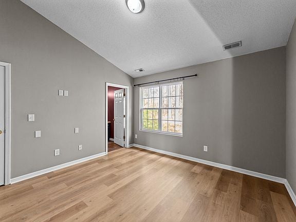 Building Photo - 116 Anterbury Dr