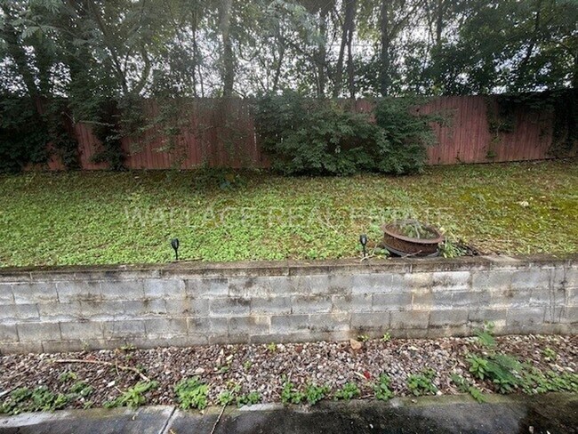Building Photo - NW KNOXVILLE ALL ONE LEVEL 3 BEDROOM, 2 BA...