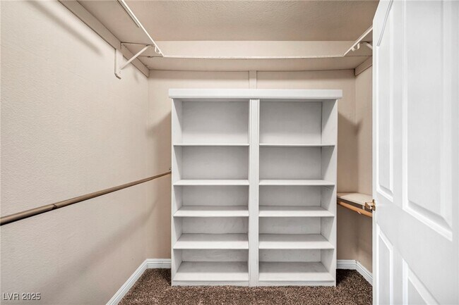 Building Photo - 1057 Appleblossom Time Ave