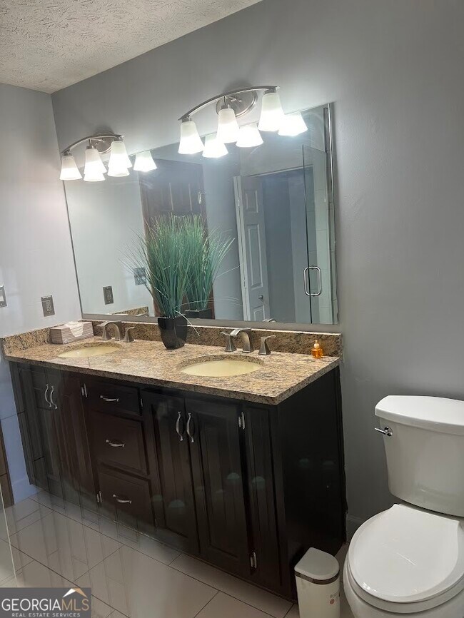 Building Photo - 5741 Wolf Laurel Dr SW