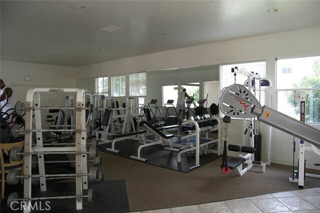 Building Photo - 306 Birch Grove