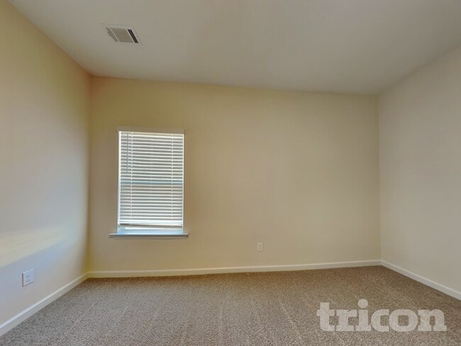 Building Photo - 3734 Saddle Bag Ct