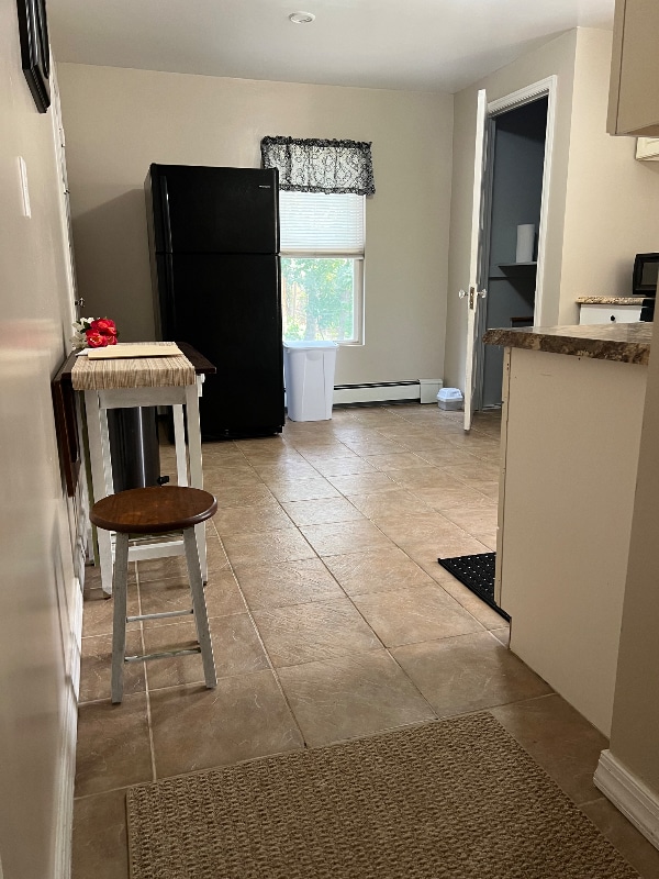 Building Photo - 8 Davies Pl