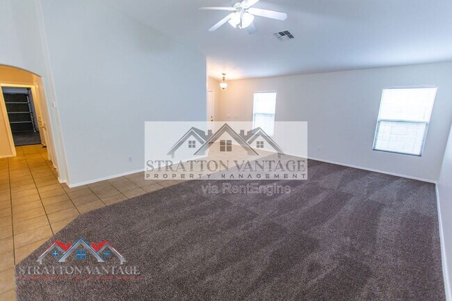 Building Photo - 17739 W Redfield Rd