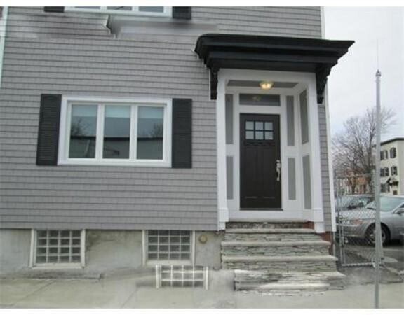 Building Photo - 43 Rogers St