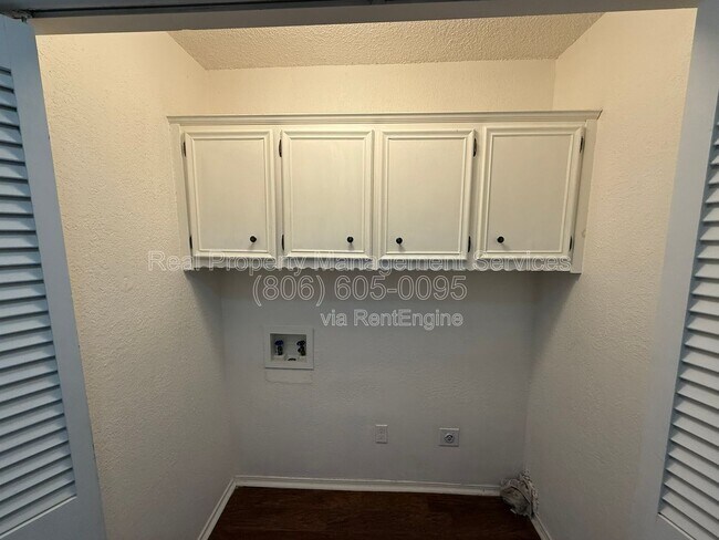 Building Photo - 7003 Geneva Ave