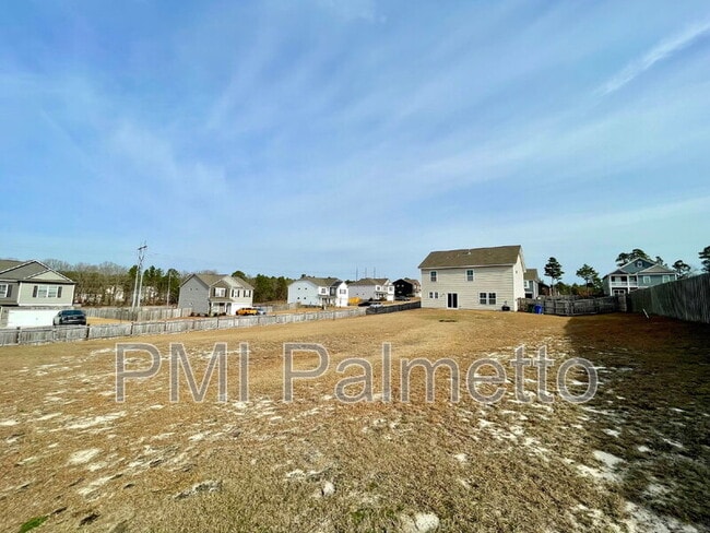 Building Photo - 1 Belle Ct