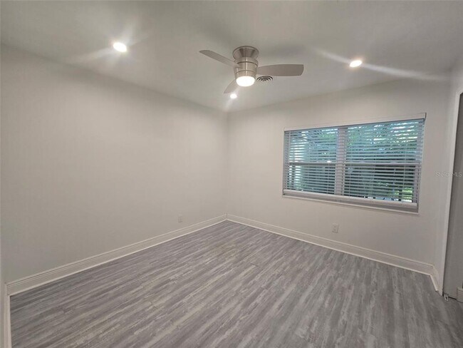 Building Photo - 2909 Hargill Dr