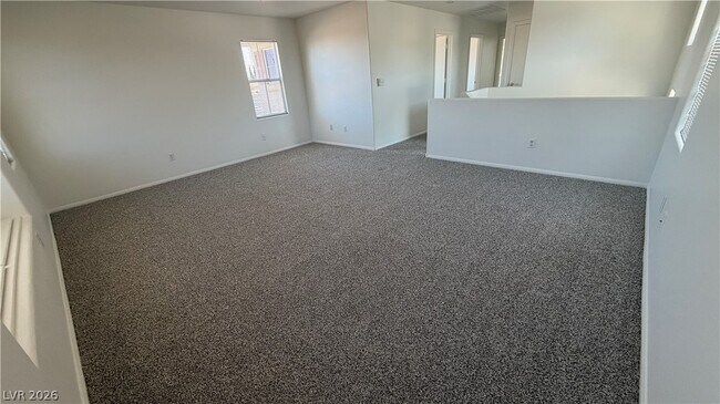 Building Photo - 2424 Predera Ave