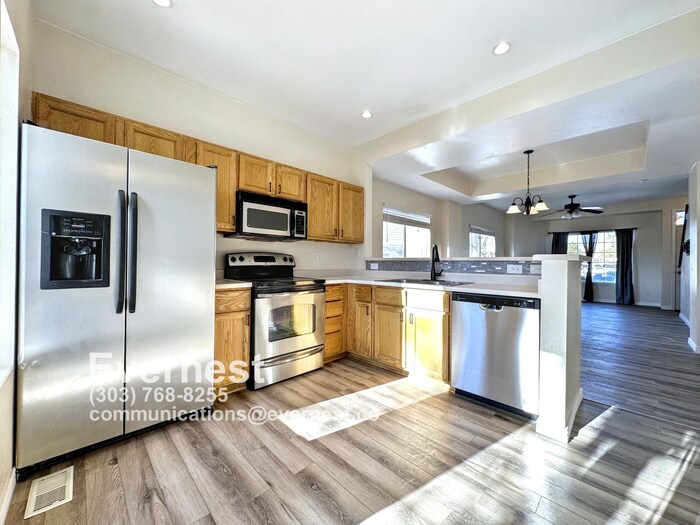 Building Photo - 9600 W Chatfield Ave