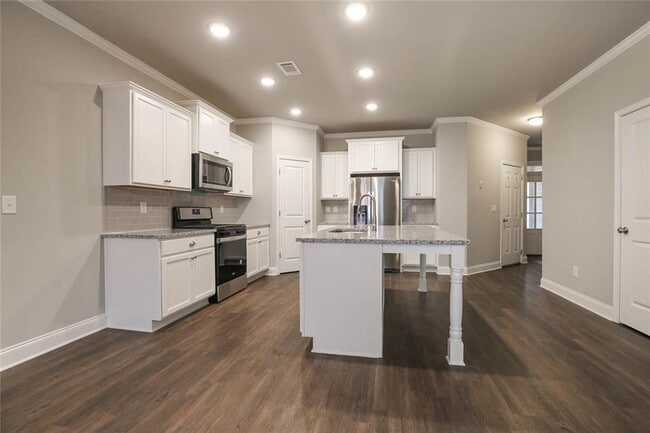 Building Photo - 2663 Morgan Creek Dr