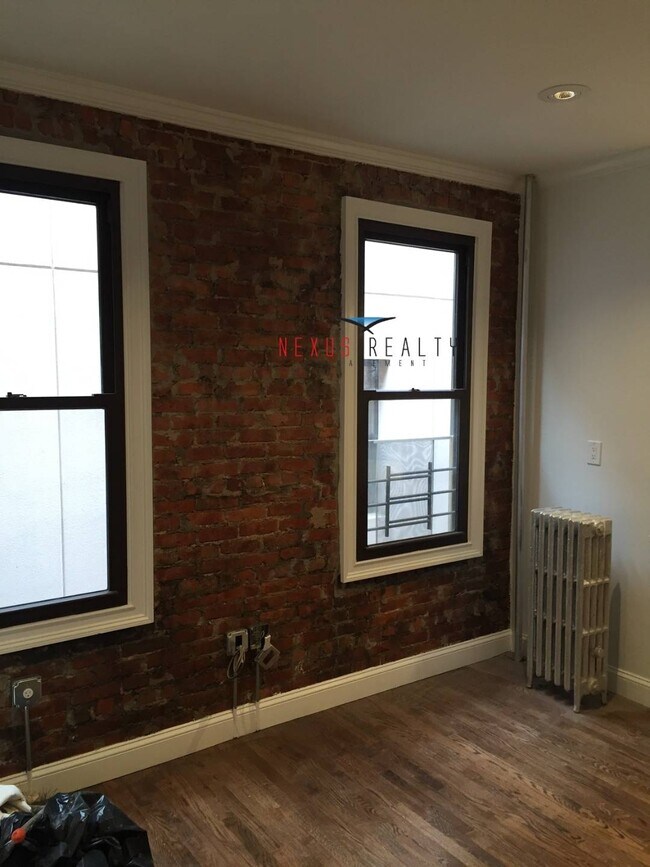 Building Photo - 45-25 40th St