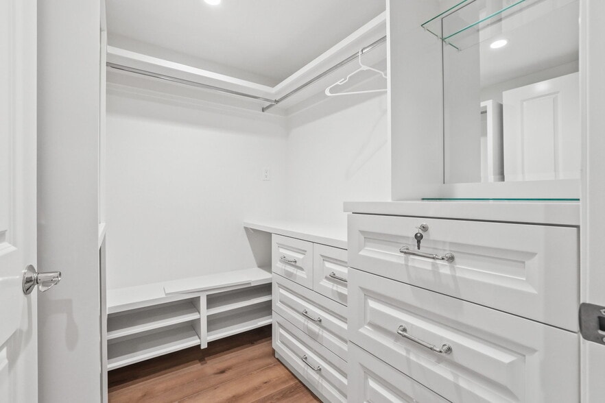 Building Photo - 11682 Reagan St