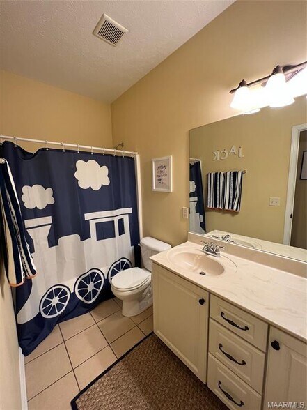 Building Photo - 9713 Silver Bell Ct