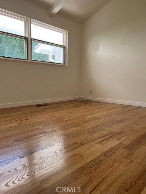 Building Photo - 1 Martingale Dr