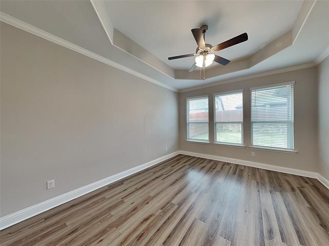 Building Photo - 237 Mineral Point Dr