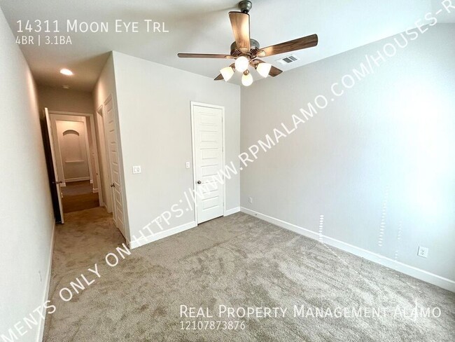 Building Photo - AVAILABLE NOW! Lovely 4 Bedroom / 3.5 Bath...