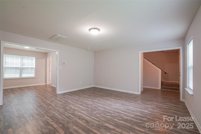 Building Photo - 4907 Morningwood Dr