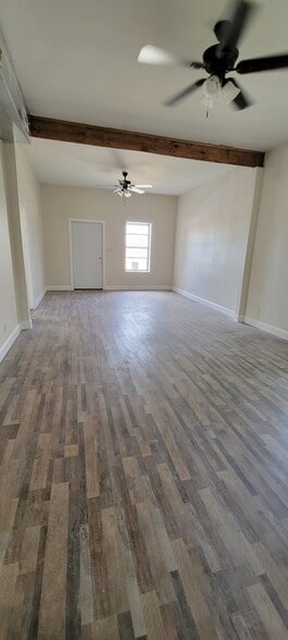 Building Photo - 1914 S S St