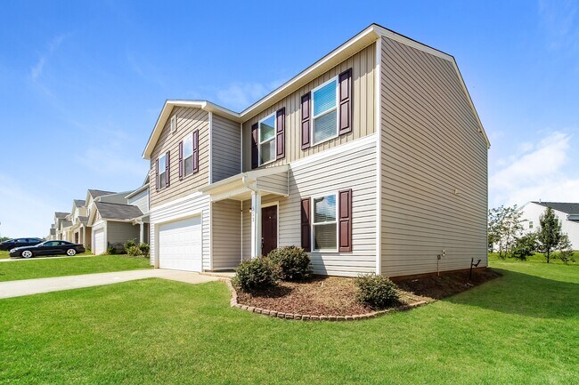 Building Photo - 950 Seay Rd