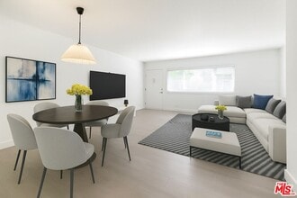 Building Photo - 1446 Cochran Ave