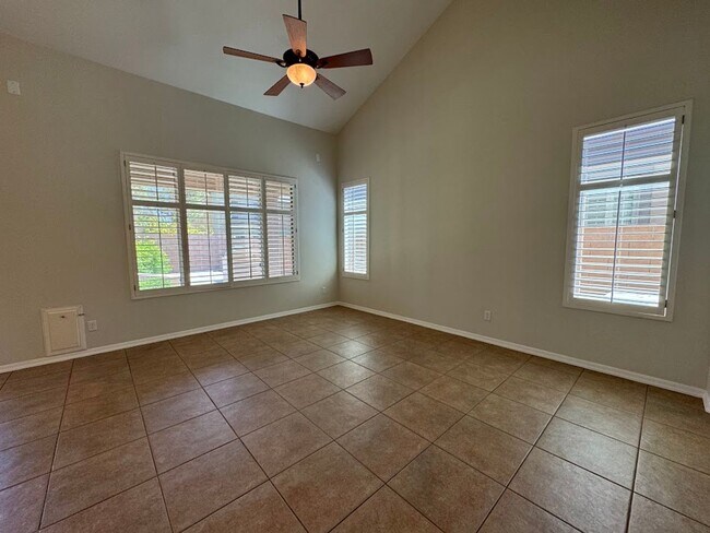 Building Photo - **Move-In Special** BEAUTIFUL 4 BEDROOM 3 ...