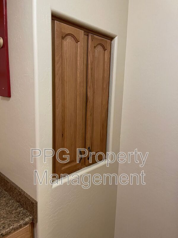 Building Photo - 11824 N 144th Dr