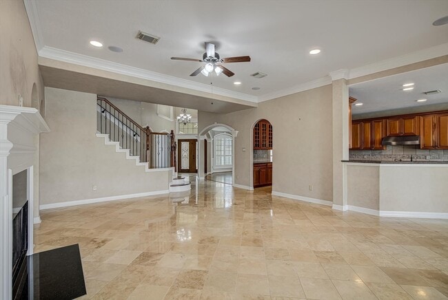 Building Photo - 18422 Windsor Lakes Dr