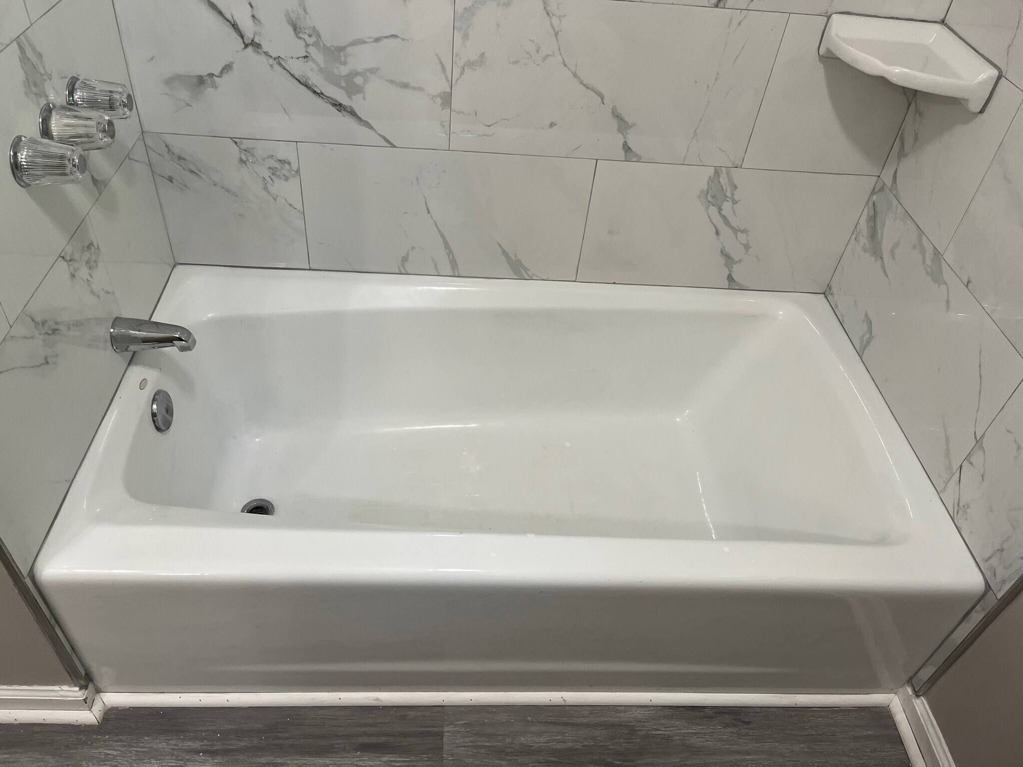 Building Photo - 4495 Ridge Rd