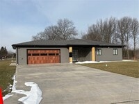 Building Photo - 855 Madison Ave