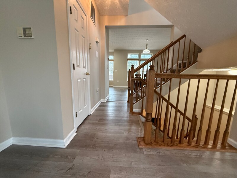 Building Photo - 315 Timberbrook Ct