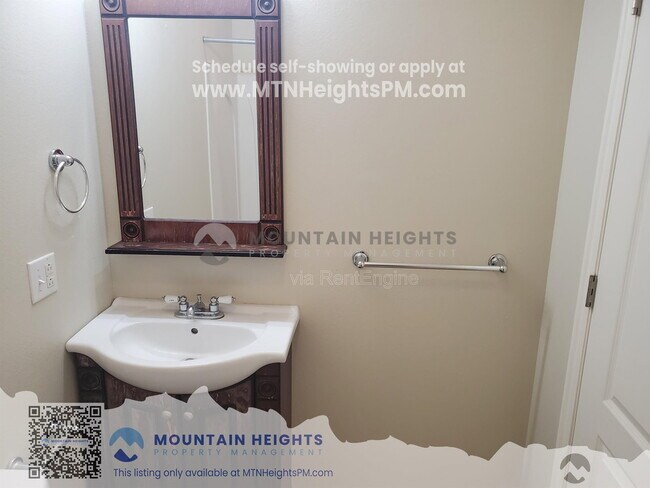 Building Photo - 3113 Provence Ln