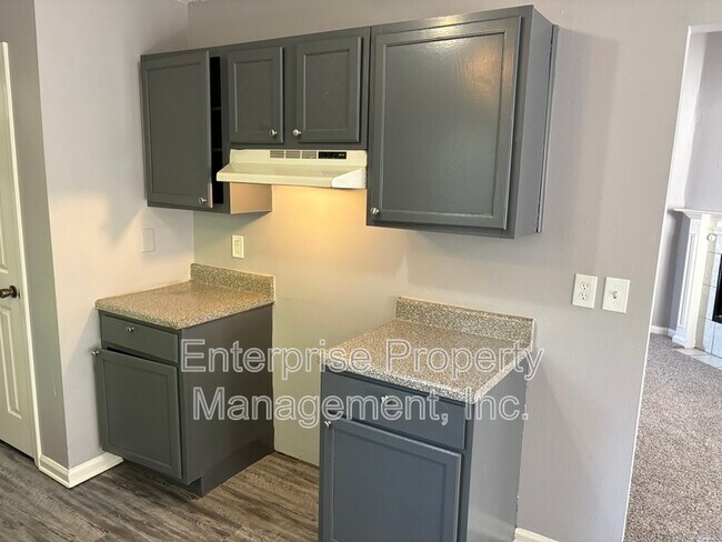Building Photo - 4429 S Cedar Bark Cove