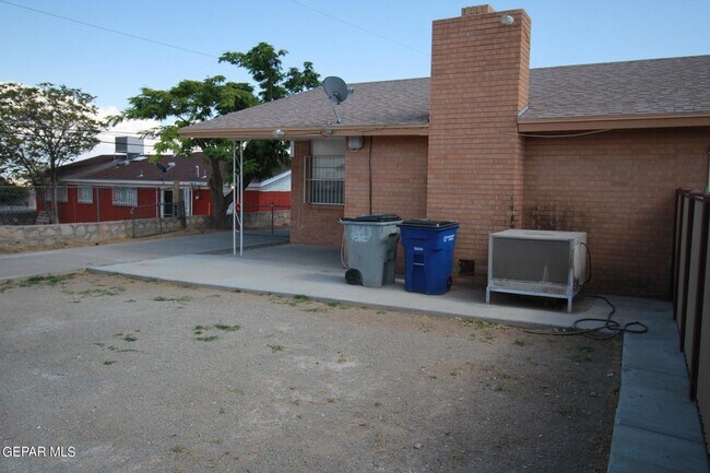 Building Photo - 3615 Olympic Ave