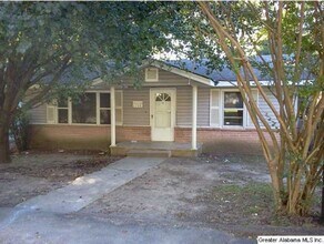 Building Photo - 1508 St Joseph St