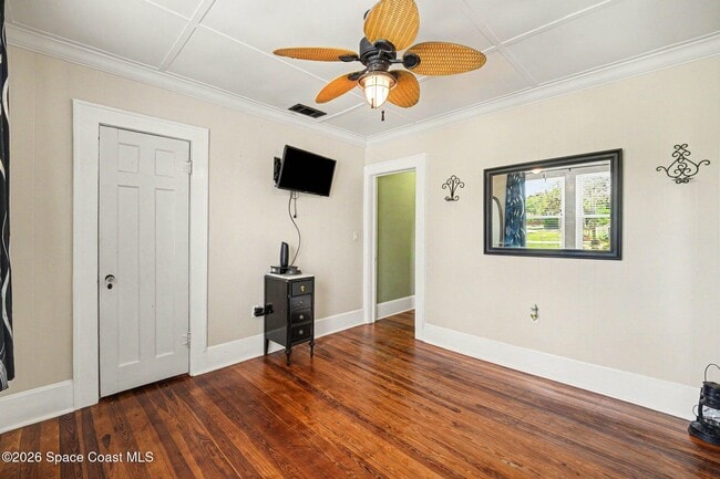 Building Photo - 312 Bellaire Dr