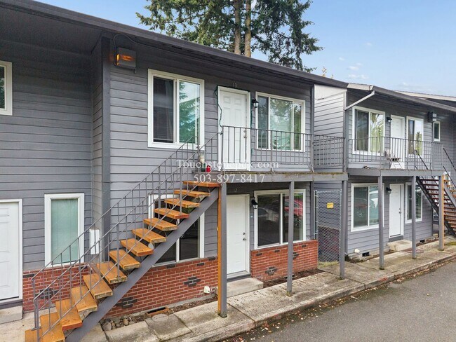 Building Photo - 706 NE 99th Ave