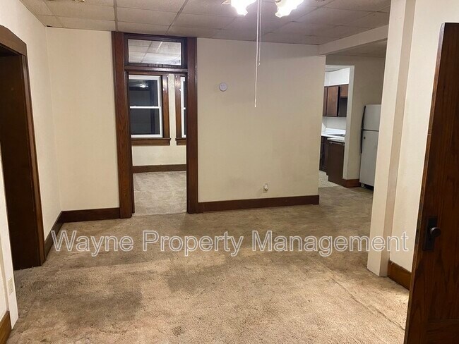 Building Photo - 546 2nd St