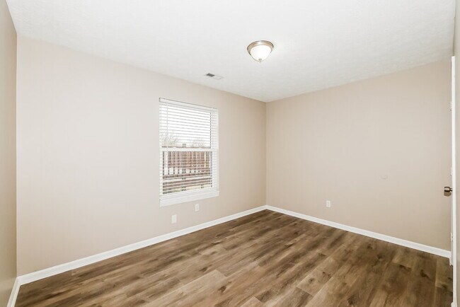 Building Photo - 6233 Carrie Cir