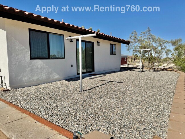 Building Photo - 2 Updated Homes on 1 Property!