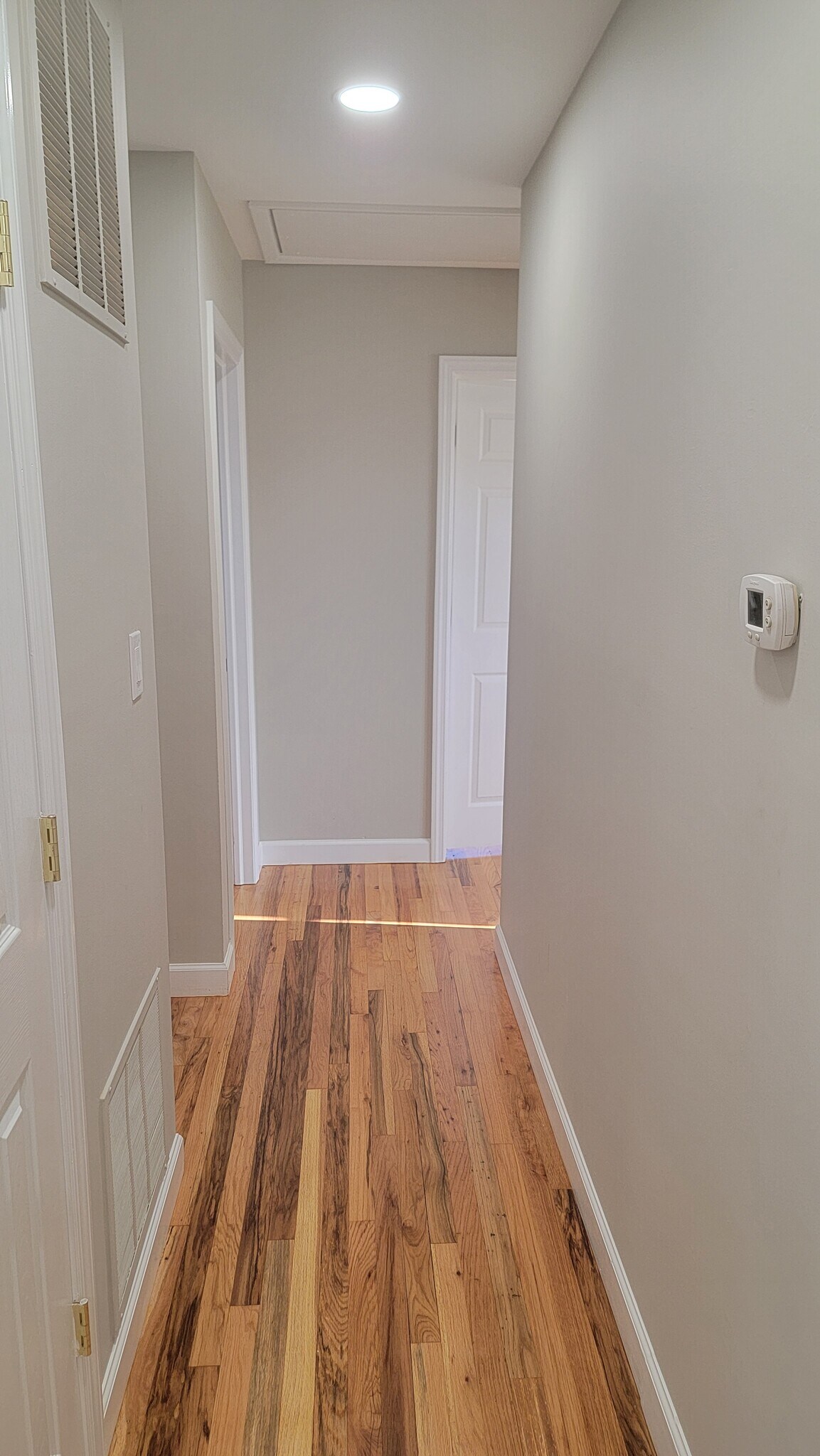 Building Photo - 23 Princeton Dr