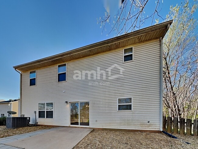Building Photo - 3808 Broadwater Ct